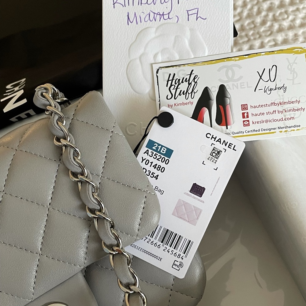 NEW 21B Chanel Grey Classic Mini Square SHW Lamb - Picture 3 of 14